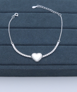 I1-70 Pulseira Cravejada importada Peso aproximado: 2.9g Lote 17