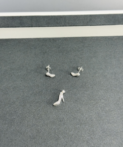 B6-17 Conjunto Salto Cravejado Importado  2,6g Lote 17