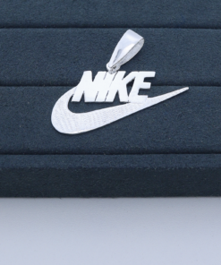 M3-51 Pingente Nike  TAM 4,7cm 5,2g  Lote 2