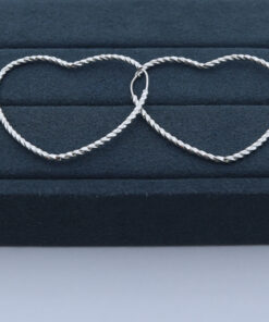 E1-46 ARGOLA TORCIDA CORAÇÃO  2.5g Lote 21