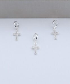 D1-1 Berloque Cruz Cravejada 0.71g L19