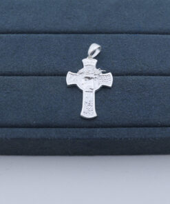 M4-70 Pingente Crucifixo  TAM 3,9cm 4.2g Lote 2