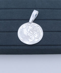 M3-24 Pingente Carpa  TAM 7cm  16,8g  Lote 2