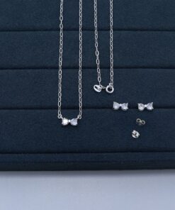 B5-54 Conjunto Lacinho Cristal 3.40g Lote 19