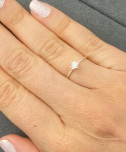 R3-6 Anel Solitário 0.66g Lote 19