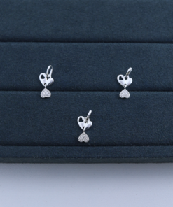 F3-28 Pingente Dois Corações Cravejado Importado 0,5g Lote 17