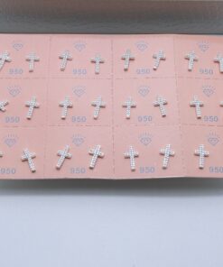 J1-23 Brinco Cruz Cravejada 0.9g Lote 19