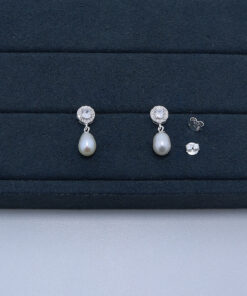 J2-85 Brinco Importado Peso Aproximado 2,7g Lote 18