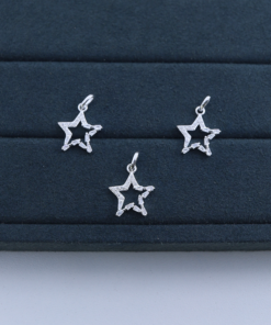 F3-5 Pingente Estrela Importado  0,9g Lote 17