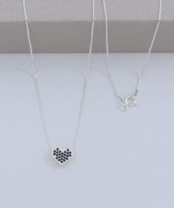 B5-15 COLAR ESPECIAL PRETO PESO APROXIMADO 1,75g LOTE 17