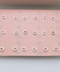 J2-43 Brinco Cravejado 0.79g Lote19