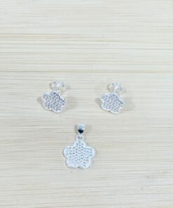 Alternative view of C3-70 Conjunto Flor Cravejado Importado 2,5g Lote 17