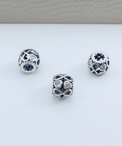 D6-78 BERLOQUE PESO APROXIMADO 2,45g L18