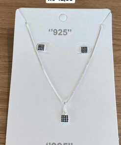 B2-100 CONJUNTO COM CORRENTE QUADRADO CRAVEJADO  2,25g Lote 17