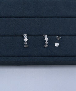 J2-60 Brinco Importado Peso Aproximado 2,1g Lote 18