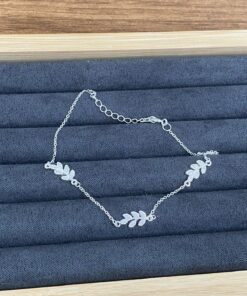 I1-111 Pulseira Cravejada importada Peso aproximado: 2.1g Lote 17