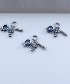 D5-23 BERLOQUE CHAPEU DE FORMATURA IMPORTADO Peso Aproximado 2,7g lote 18