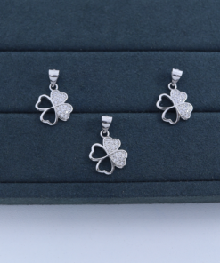 F2-61 PINGENTE Importado Trevo com ródio 1,55g Lote 17