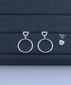 J2-95 Brinco Importado Peso Aproximado 2,7g Lote 18