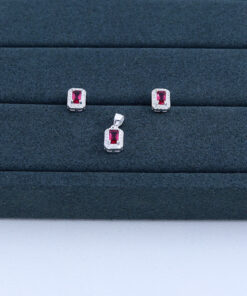 B1-67 CONJUNTO RETANGULAR CRAVEJADO IMPORTADO 2,3g Lote 17