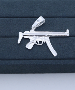 M4-15 Pingente masculino arma TAM 5.3cm   10.4g  Lote 2