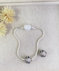 D6-88 Berloque PESO APROXIMADO 2,7g L18