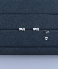 K1-39 Brinco PESO APROXIMADO 1,1g L18