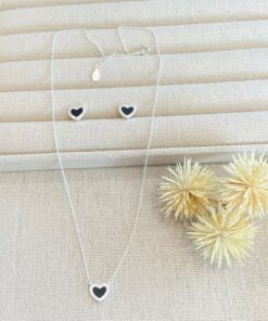 Alternative view of B4-11 conjunto Cravejado Importado 3,35G Lote 17