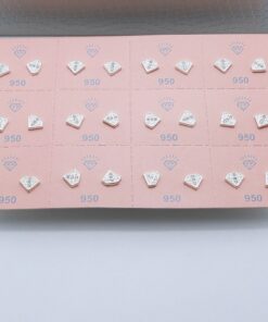 J1-30 Brinco Diamante Cravejado 0.92g Lote 19