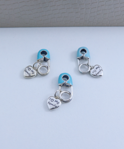 D6-84 Berloque Broche PESO APROXIMADO 2,5g L18