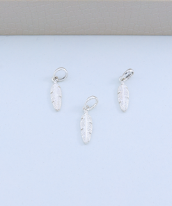 D5-53 Berloque Pena Coleção Pandora PESO APROXIMADO 1,4g L20