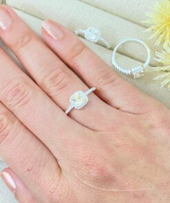 P5-14 Anel Cravejado Importado  1,9g Lote 17