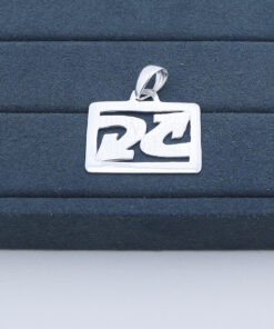 M4-38 Pingente masculino Cyclone TAM 3.1cm 4.7g Lote 2