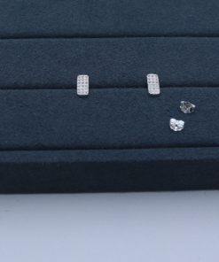 K3-85 Brinco Cravejado Importado Peso Aproximado 2,0g Lote 18