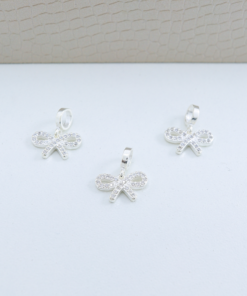 D6-40 Berloque Laço PESO APROXIMADO 1g L19