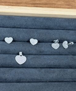 C3-84 Conjunto Coração Cravejado Importado 2,0g Lote 17