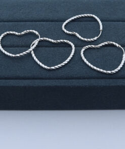 E1-47 Argola Coração  F130  1,42g Lote 21