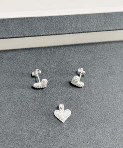 B2-36 CONJUNTO CORAÇÃO CRAVEJADO IMPORTADO  3,4g Lote 17