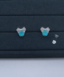 J1-1 BRINCO CRAVEJADO IMPORTADO PESO APROXIMADO 3,6g L18