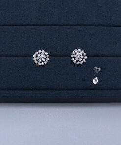 J1-148 BRINCO CRAVEJADO IMPORTADO PESO APROXIMADO 2,2g L18