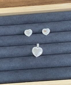 B5-96 Conjunto Coração Prateado Cravejado Importado  3,35g Lote 17