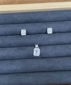 B5-84 Conjunto Retangular Cravejado Importado  2,65g Lote 17