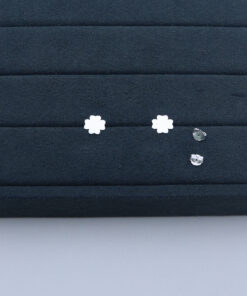 J2-128 BRINCO TREVO LISO PESO APROXIMADO 1,0g L20