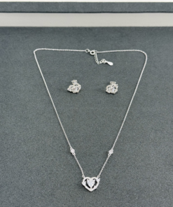 B6-34 Conjunto Coração Cravejado Importado  4,75g Lote 17