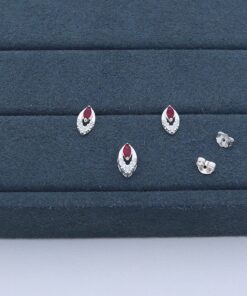 B5-4 Conjunto Cravejado Vermelho 1.37g Lote 19