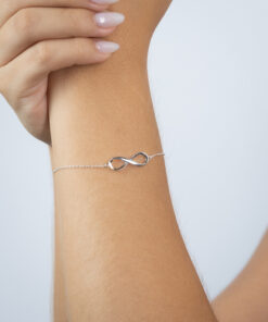 I1-123 Pulseira Cravejada importada  Peso aproximado: 1,5g Lote 17