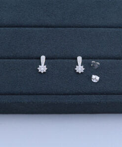 K1-16 BRINCO IMPORTADO PESO APROXIMADO 1,5g LOTE 18