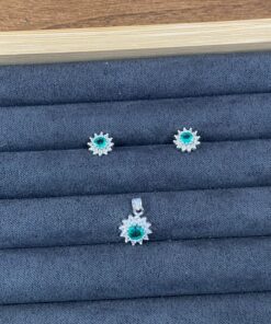 B6-13 Conjunto Flor Cravejado Importado  2,45g Lote 17