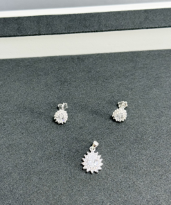 B6-10 Conjunto Cravejado Importado  3,5g Lote 17