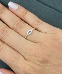 R4-4 2Anel Olho  0.93g Lote 17